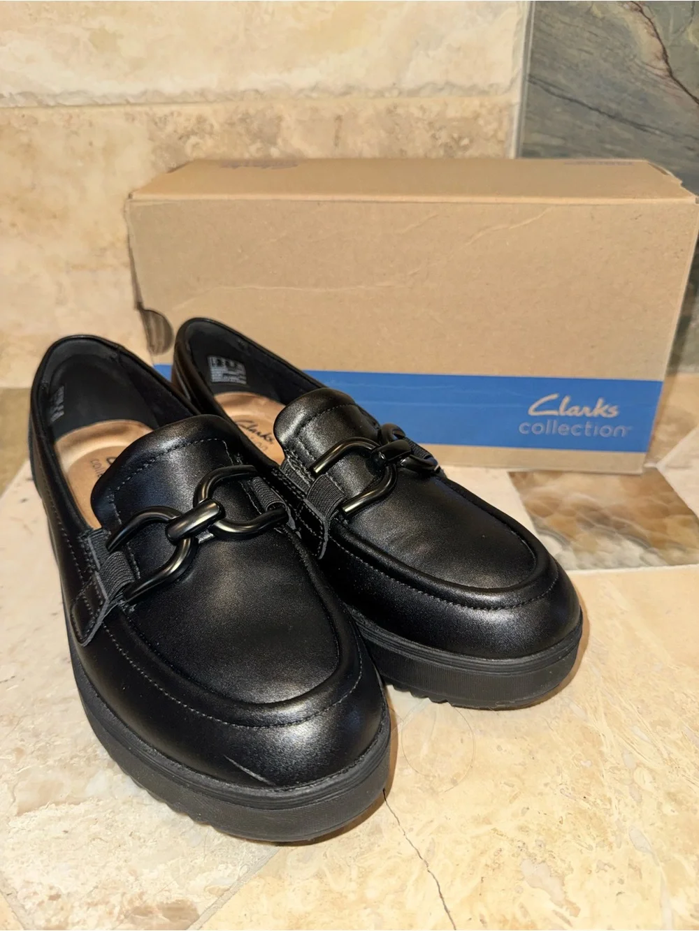 Clarks Collection Women’s Size 8 Black Chunky Horsebit Loafers
